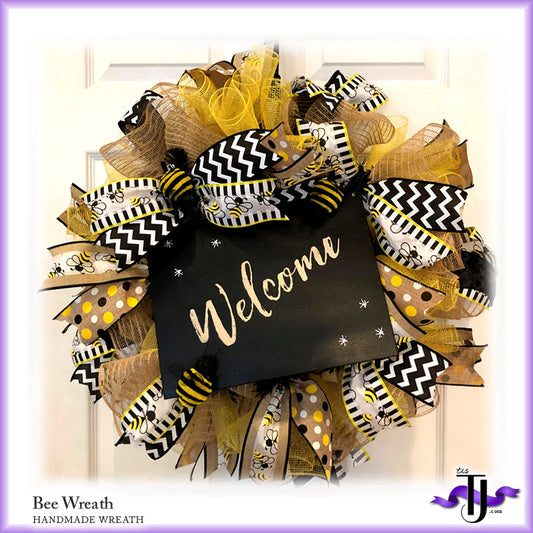 Bee Welcome Wreath