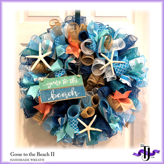 Gone to the Beach II Wreath