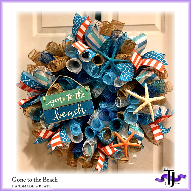 Gone to the Beach Wreath